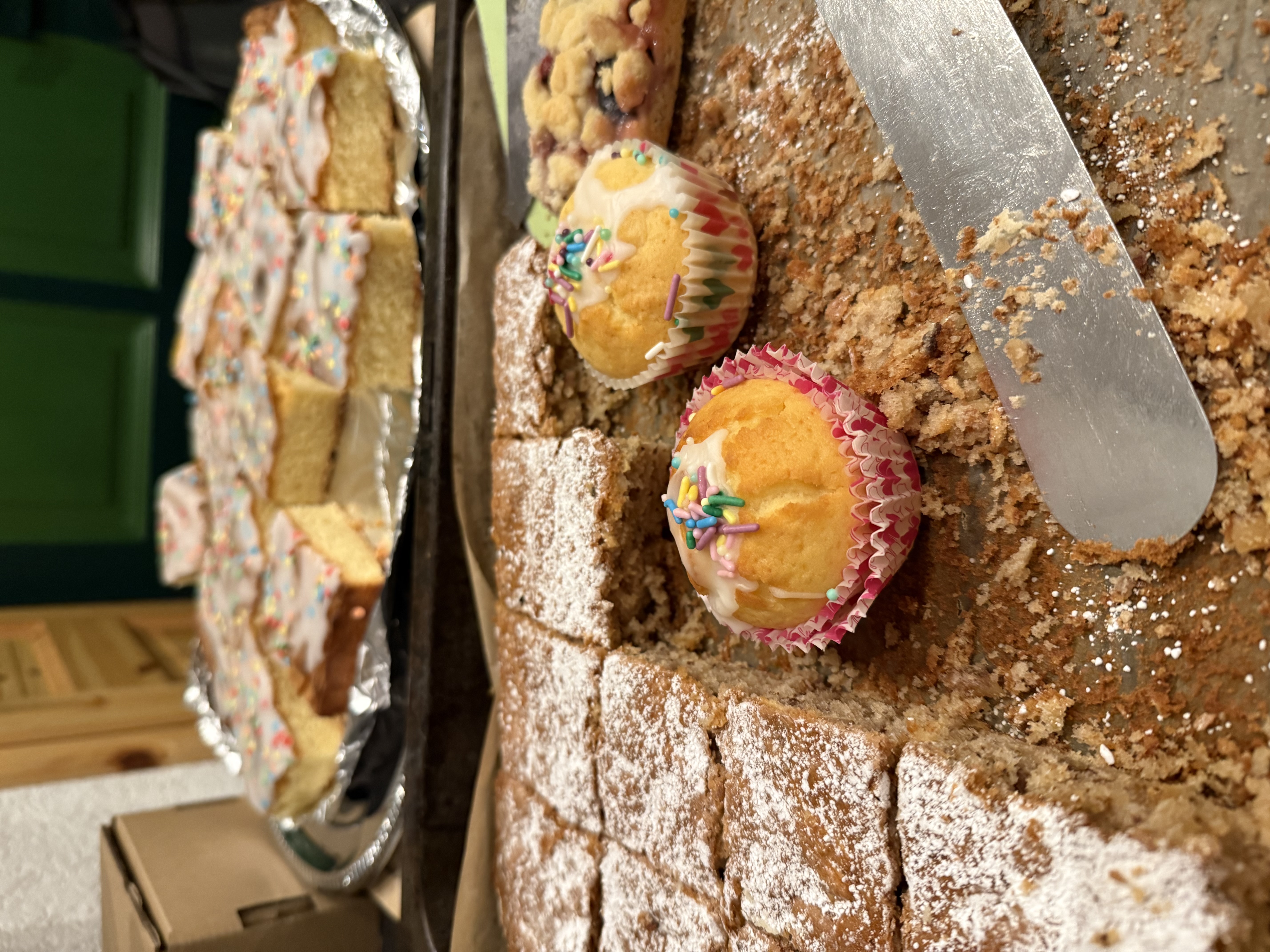 Kuchenblech mit Apfelkuchen